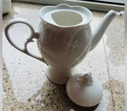 Tea pot image 3