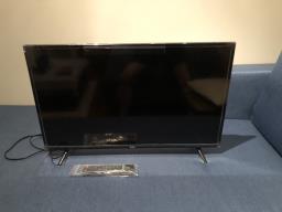 Two Tcl 32 Led Tvs with remotes image 9