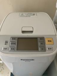 Panasonic Sd-p104 bread maker image 1