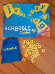 Junior Scrabble board game image 1