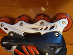 Kids roller blade boots image 4