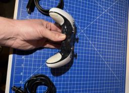 Ps5 Disc Version with extra pad image 6