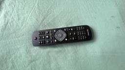 Philips  Smart Tv 50pud665430 with Wall image 6