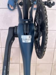 52 Road bike image 5