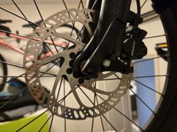 Giant Stp 20 Kids Bike image 5