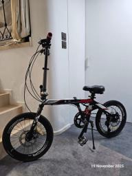 Moving sale - bikes and accessories image 4