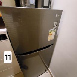 Disinfect cupboard ultraviolet light image 3