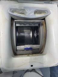 Washing Machine with Max load 6kg image 1