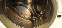 whirlpool washer dryer 2 in 1 image 2