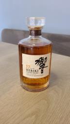 Suntory Hibiki 17 Whisky 700ml image 3