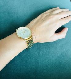 Watch image 3