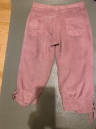 Pink soft suede cropped pants image 3