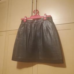 G2000 black leather mini skirt image 2
