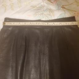G2000 black leather mini skirt image 3