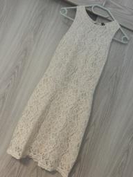 Lace dress image 1