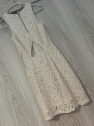 Lace dress image 2