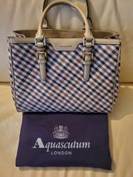 Aquascutum bag image 1