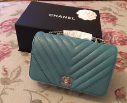 Branded bags image 6