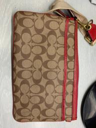 coach bag image 1