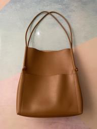 Genuine leather ladies handbag image 2