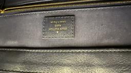 Lv Epi Leather Vaneau Mm - navy image 7