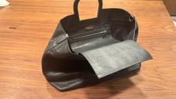 Ralph Luren Ladies leather bag image 3