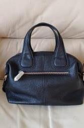 Real leather handbag image 3