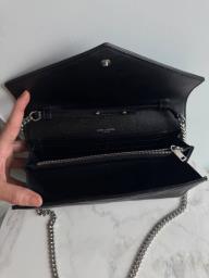 Saint Laurent Handbag image 5