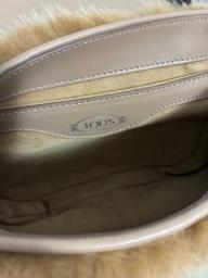 Tods Shoulder Bag image 4