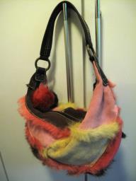 Unwanted winter hobo bag image 2