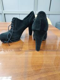 Black Boot Whigh Heels image 2