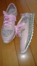 Casuals to Go image 6