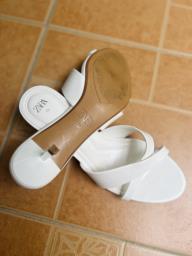 Cross strap heeled sandals image 1