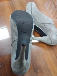 Grey Boots Whigh Heels image 3
