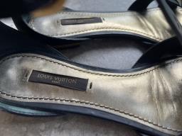 Lv sandals image 3