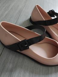 Melissa rain flats image 2