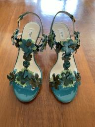 Prada Blue Patent leather medium heels S image 1