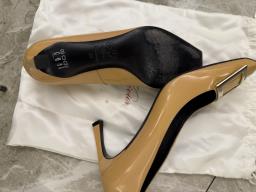 Roger Vivier women shoes image 3