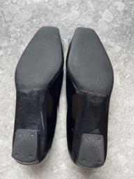 Roger Vivier image 2