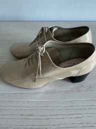 sale of Repetto shoes rarely worn image 2