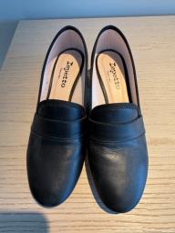 sale of Repetto shoes rarely worn image 4