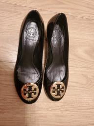 Tory Burch black patent leather pumps image 1