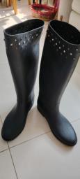 Wellington Boots - water proof image 1