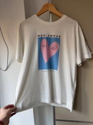 Graphic T-shirt image 1