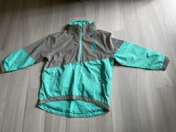 Windbreakers and tee image 5