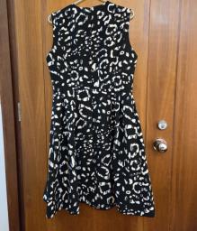 H m black dress image 4
