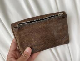 Used Dg  leather wallet image 2