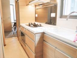 18 Catchick Street image 8