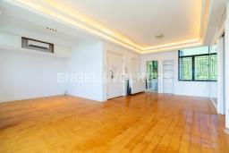 37 REPULSE BAY ROAD 37 image 4