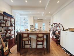 4A Castle Lane image 2